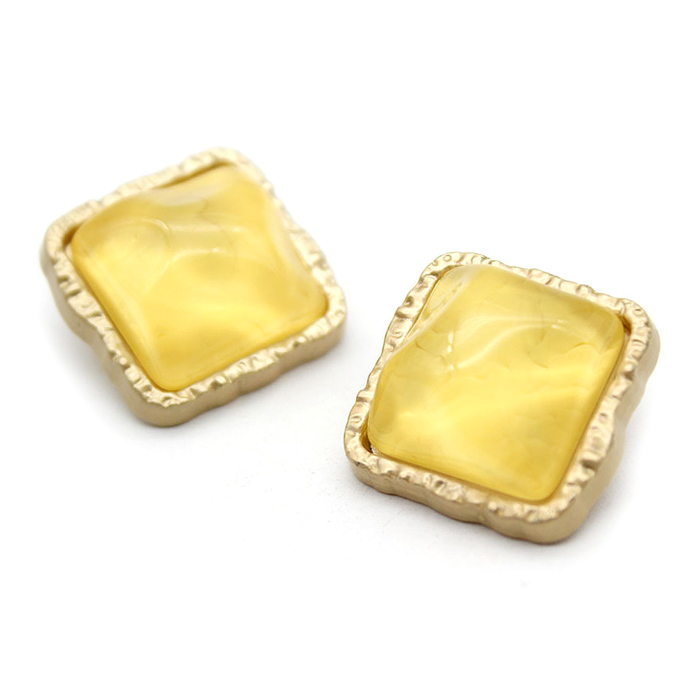 Craftisum 20 pcs Yellow Translucent Jelly Shape Resin Irregular Sewing Metal Shank Coat Buttons -25mm -1"