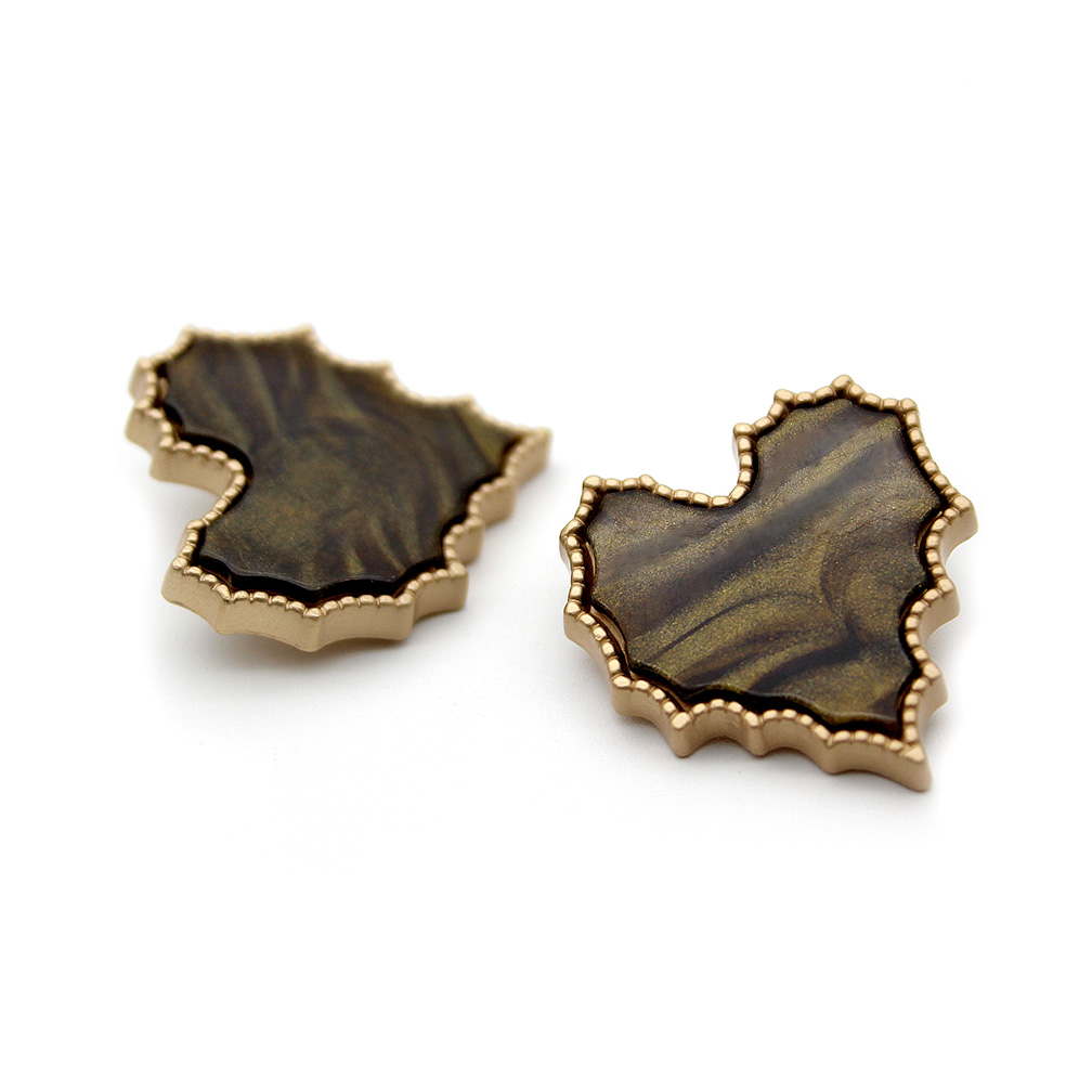 Craftisum 20 pcs Brown Marbling Resin Heart Shaped Maple Sewing Metal Shank Coat Buttons -25mm -1"